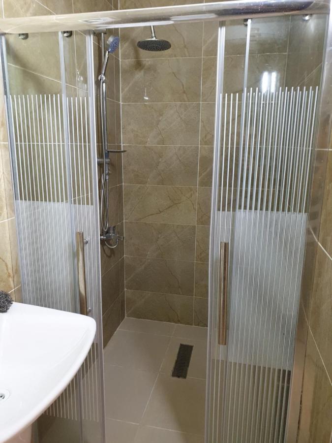 Atoom Studio 杰拉什 外观 照片